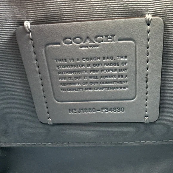 Coach mini backpack - Picture 4 of 4